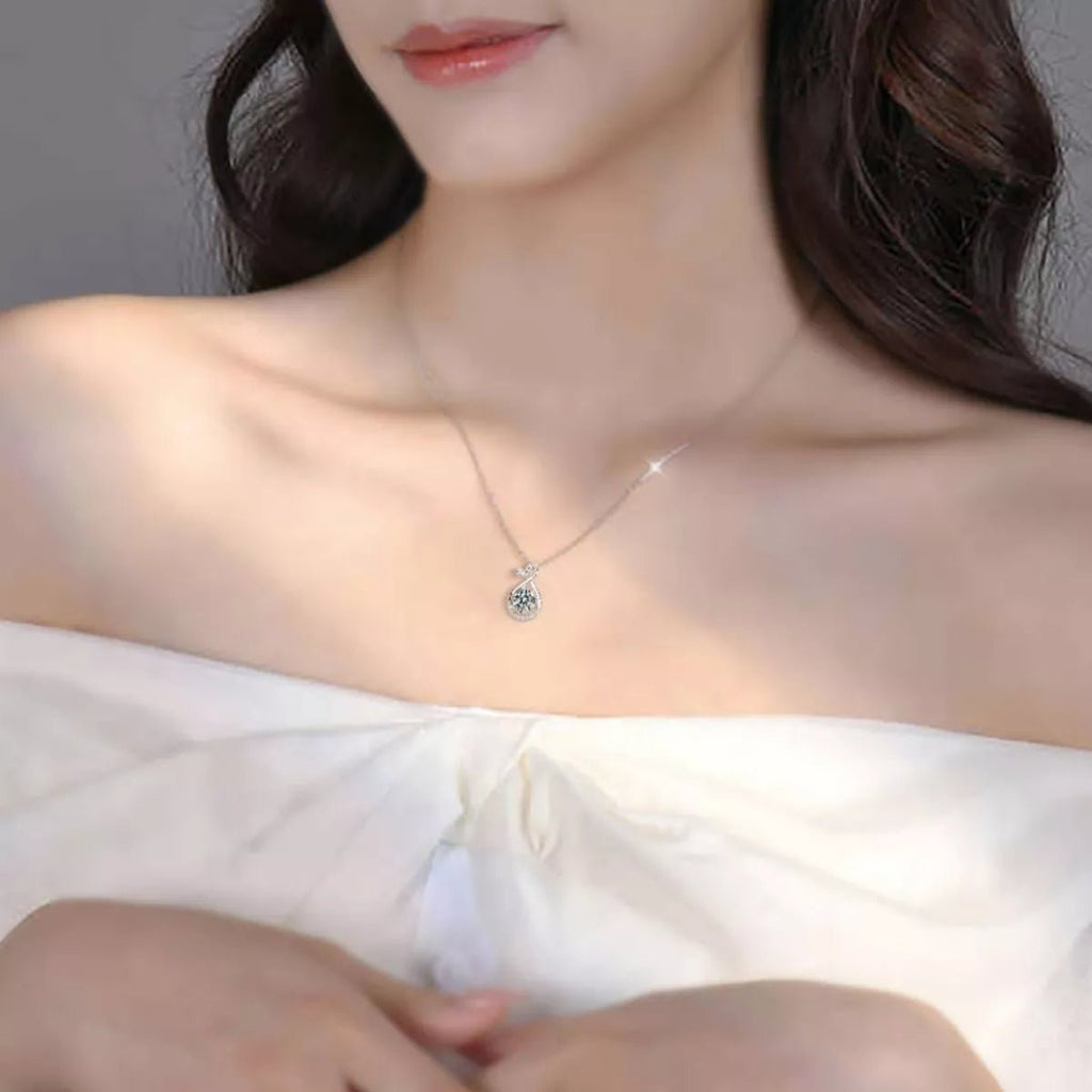 1 Carat Moissanite Pendant Necklace - Seedandsoulful