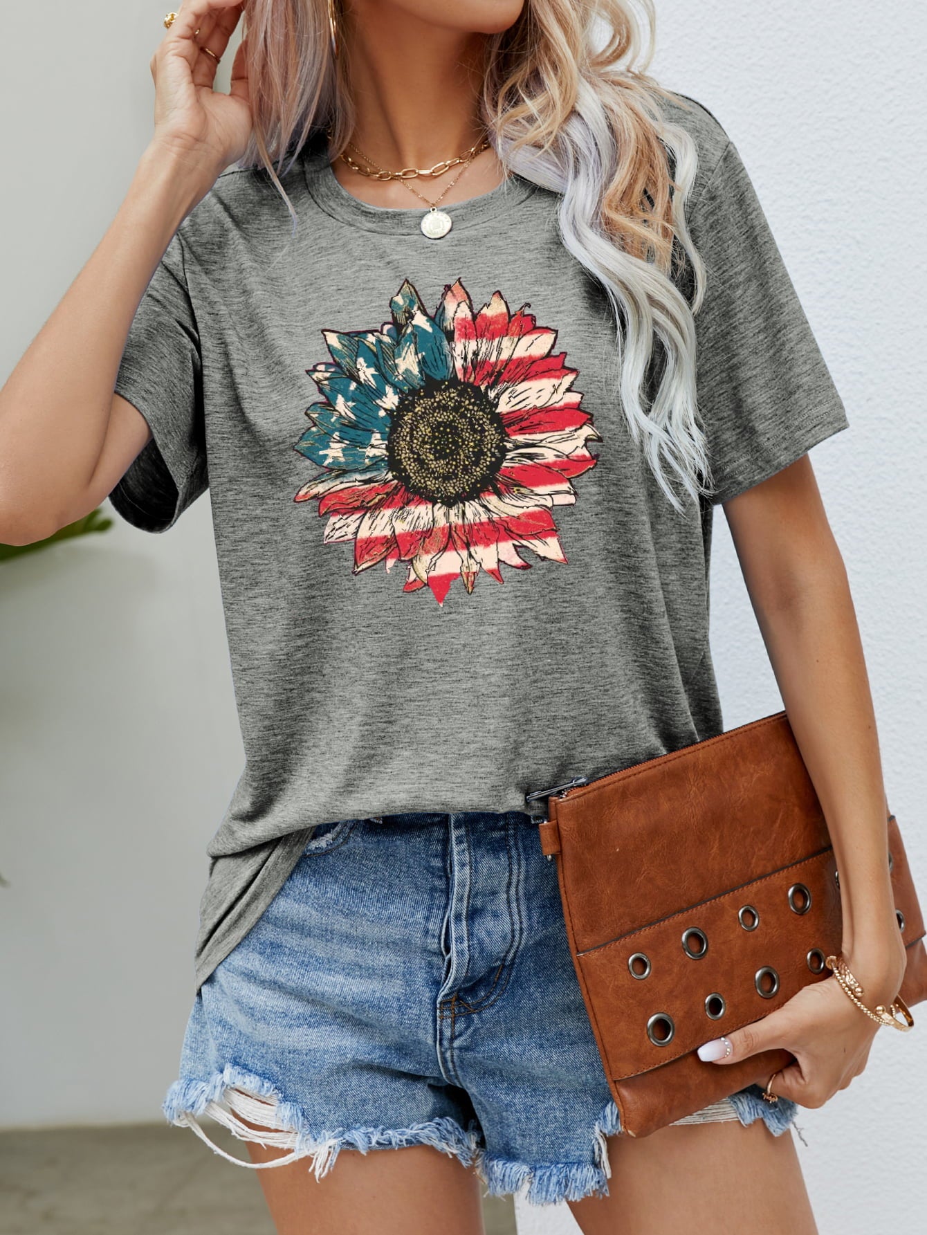 US Flag Flower Graphic Tee - Seedandsoulful